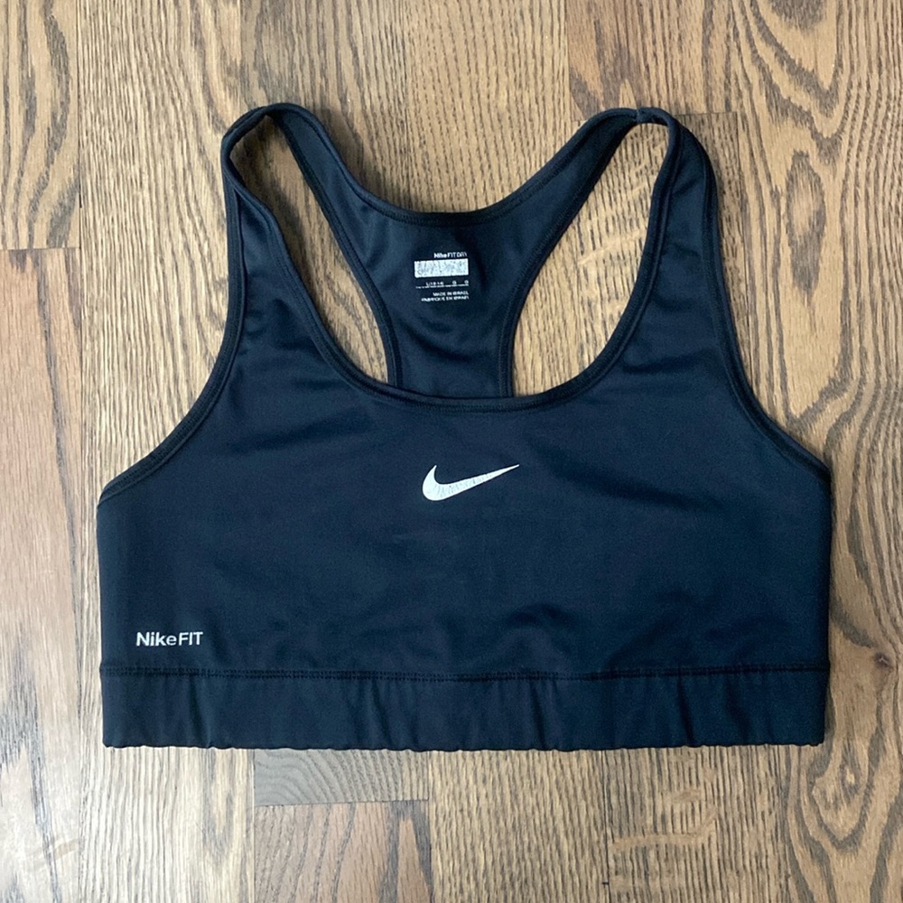 Nike Fit Racer Back sports bra size large